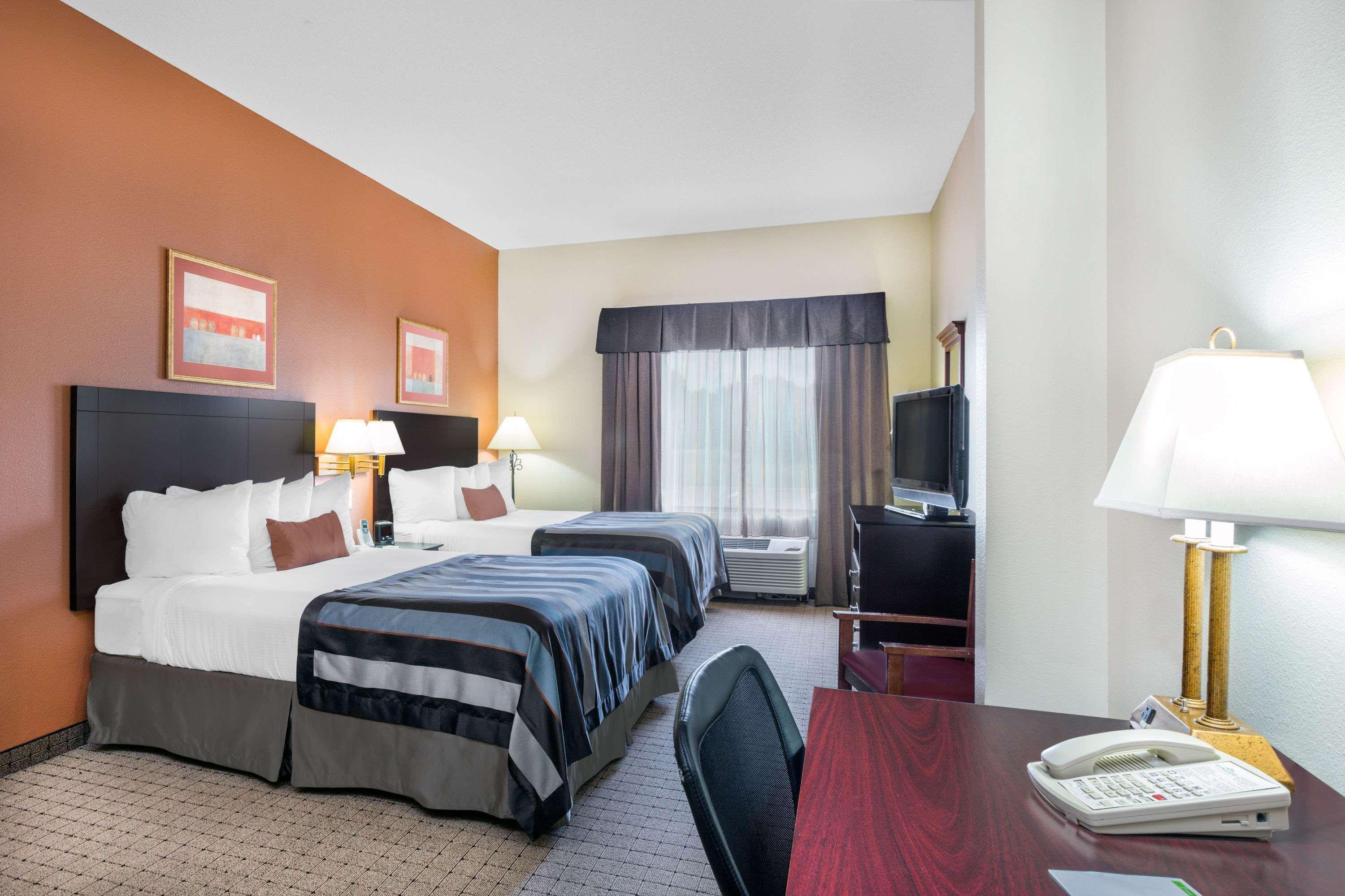 Wingate By Wyndham West Monroe Hotel Exterior photo