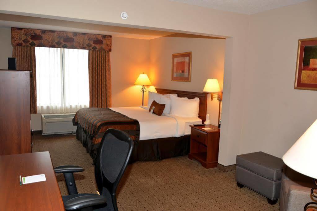 Wingate By Wyndham West Monroe Hotel Exterior photo